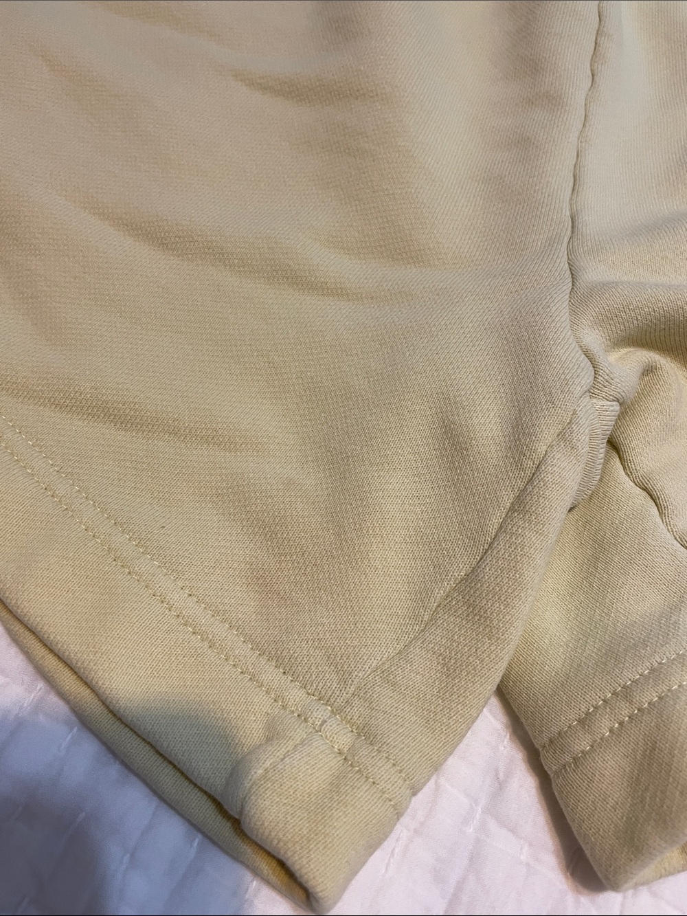 Aritzia Wilfred Pale Yellow Elastic Waist Athletic Shorts - size XS - Picture 4 of 4